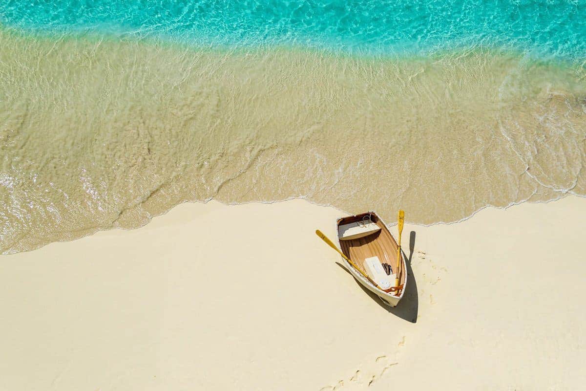 living aboard a small boat 3 Tropical beach and boat