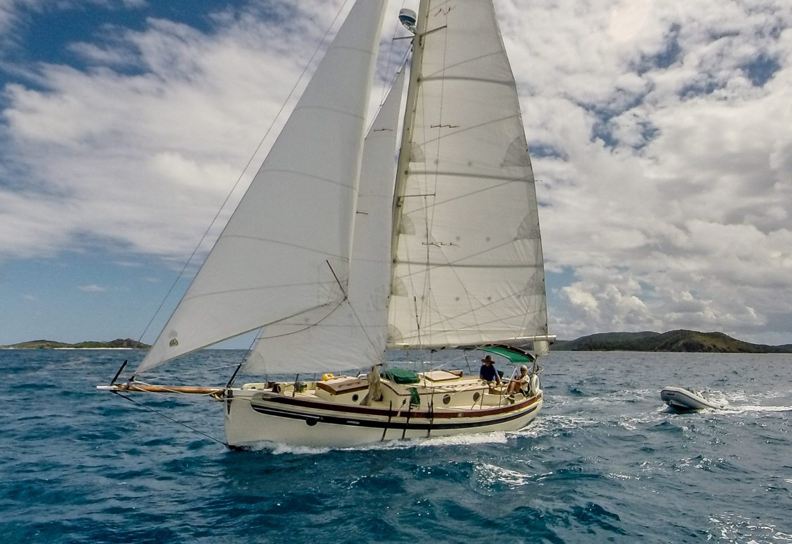 living aboard a small boat 1 Living aboard a sailboat